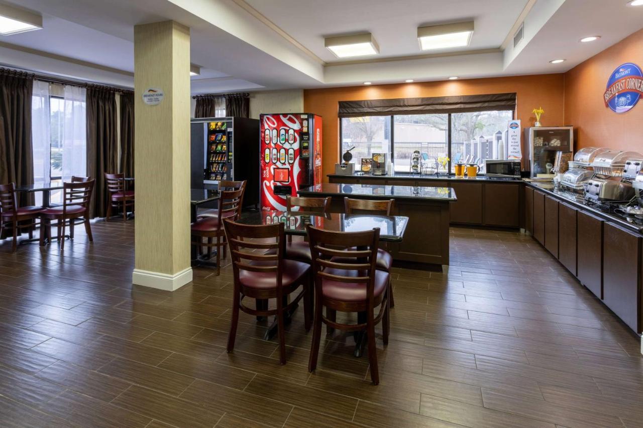 Baymont By Wyndham Saraland Exterior foto