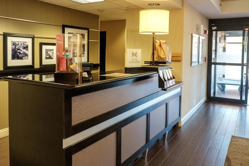Baymont By Wyndham Saraland Interior foto