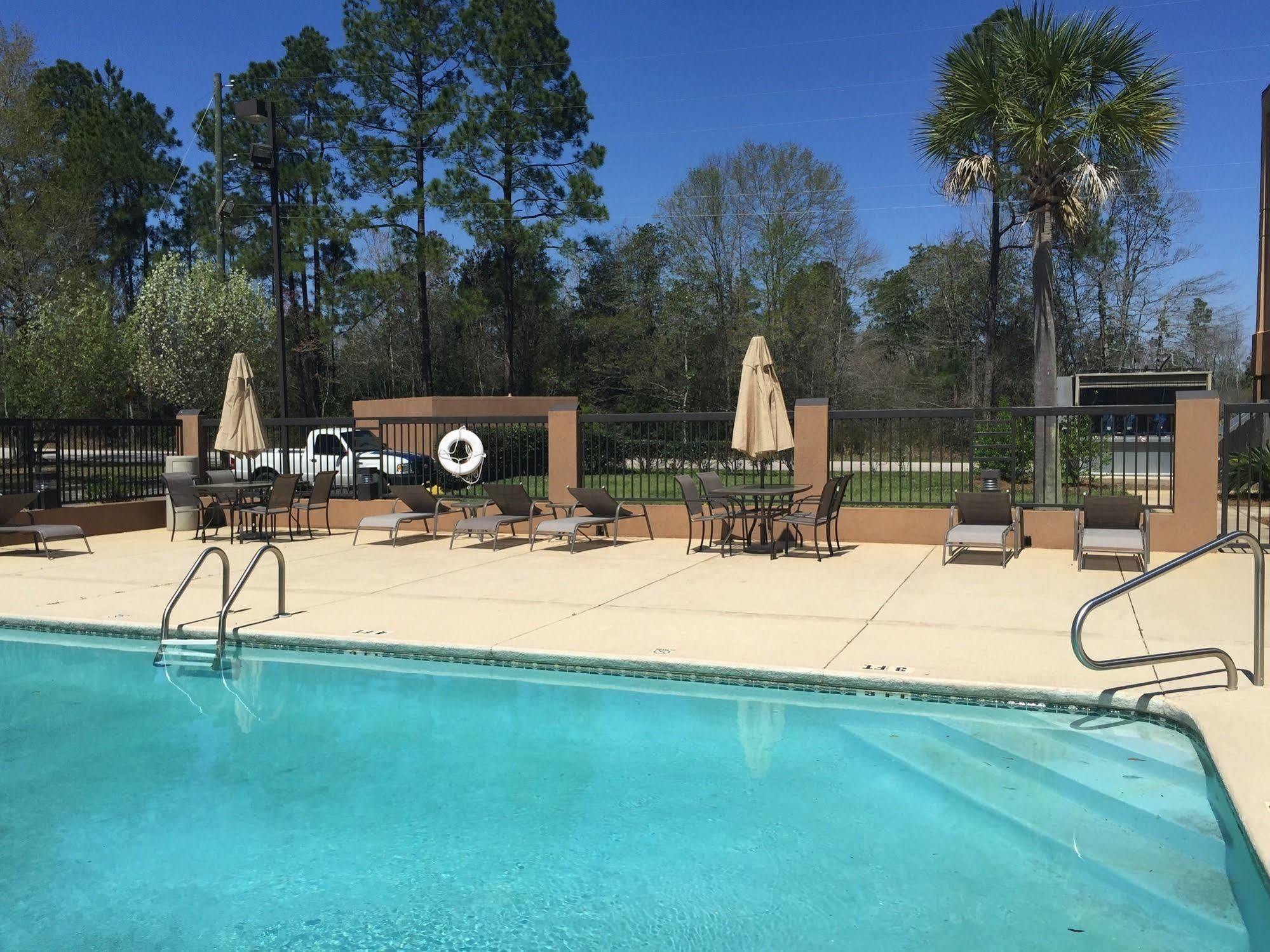 Baymont By Wyndham Saraland Exterior foto